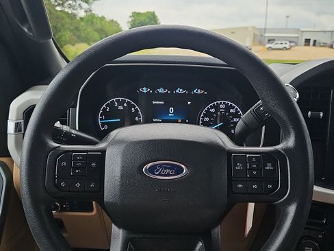 Used 2023 Ford F150 XLT AWD/4WD image 21