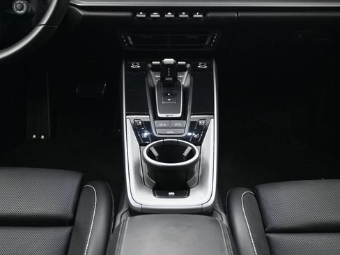 Certified 2020 Porsche 911 Carrera 4S AWD/4WD image 8