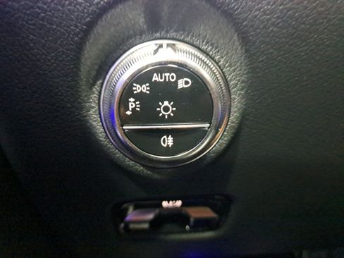 New 2026 Mercedes-Benz C 300 Sedan image 26