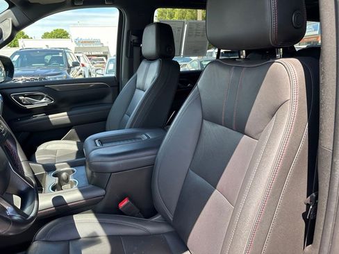Used 2023 Chevrolet Tahoe RST AWD/4WD image 15