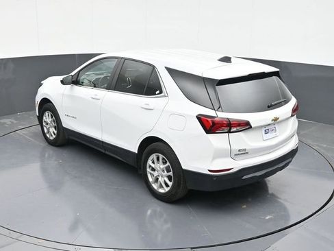 Used 2024 Chevrolet Equinox LT image 60