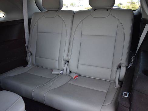 Used 2019 Acura MDX SH-AWD w/ Advance Package image 19
