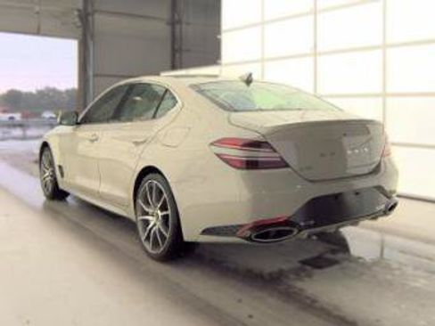 Used 2025 Genesis G70 2.5T AWD/4WD image 6