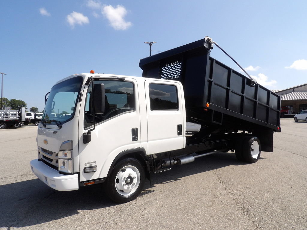 Used 2024 Chevrolet Low Cab Forward RWD image 3