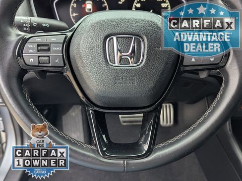Used 2023 Honda Civic Sport image 5