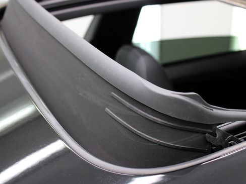 Used 2019 Audi Q8 Premium w/ Convenience Package image 26