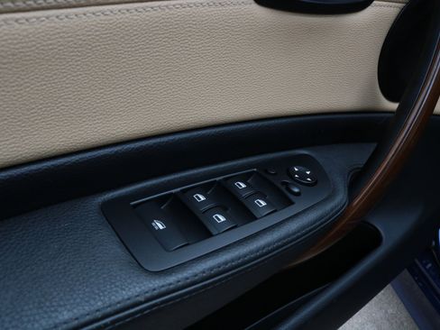 Used 2011 BMW 128i I image 39