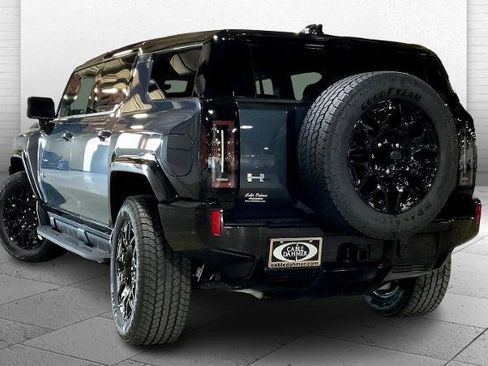 New 2026 GMC Hummer EV SUV image 8