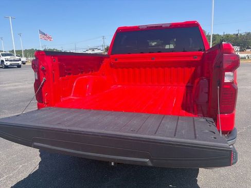 Used 2024 Chevrolet Silverado 1500 LT AWD/4WD image 31