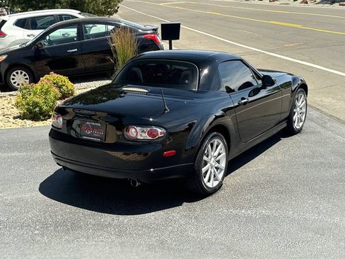 Used 2008 MAZDA MX-5 Miata Grand Touring w/ Premium Pkg RWD image 49