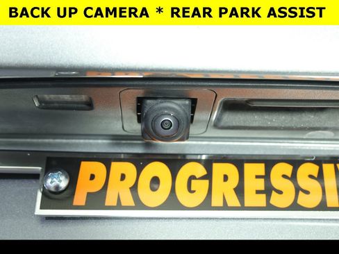 Used 2024 Chevrolet Trax LS w/ LS Convenience Package image 10