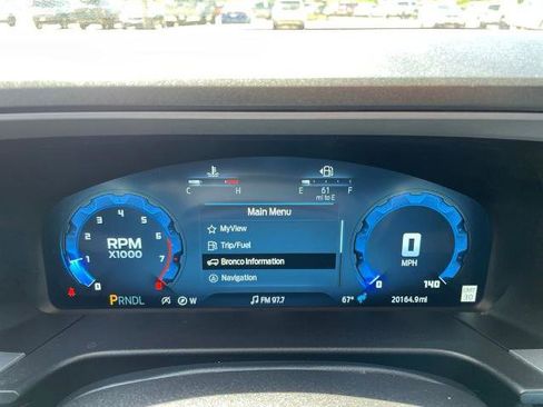 Certified 2025 Ford Bronco Sport Outer Banks w/ Outer Banks Tech Package+ AWD/4WD image 27