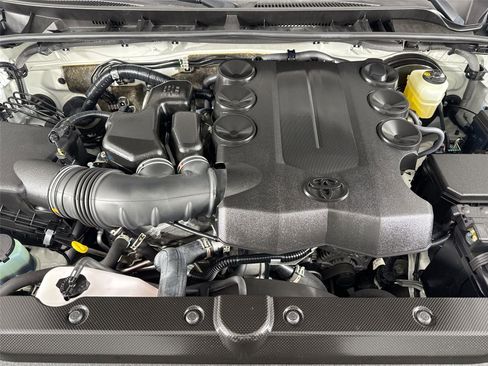 Certified 2023 Toyota 4Runner SR5 image 40