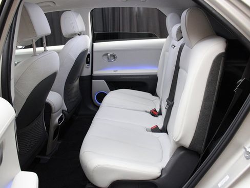 Used 2023 Hyundai Ioniq 5 SEL image 30