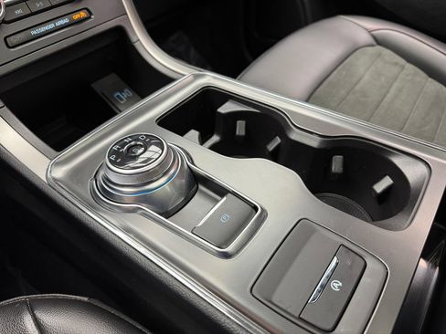 Certified 2023 Ford Edge ST-Line AWD/4WD image 19