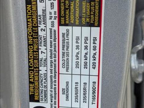 Used 2023 Toyota Highlander XLE FWD image 13