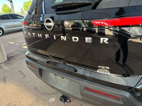 Used 2025 Nissan Pathfinder SV w/ Cargo Package AWD/4WD image 5