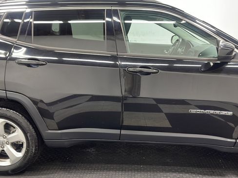 Used 2020 Jeep Compass Latitude AWD/4WD image 20