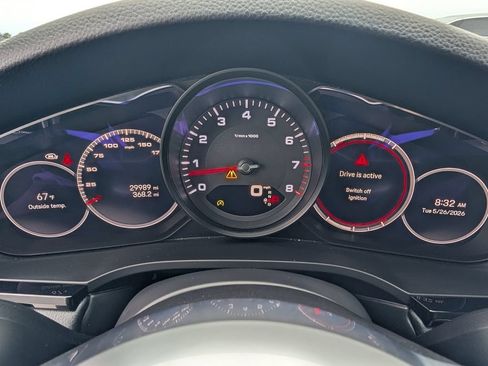 Certified 2023 Porsche Cayenne Coupe AWD/4WD image 22