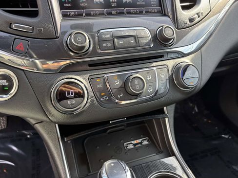 Used 2019 Chevrolet Impala Premier image 25