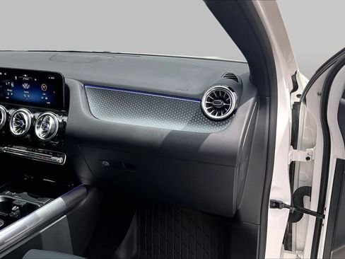 Certified 2026 Mercedes-Benz GLA 250 image 19