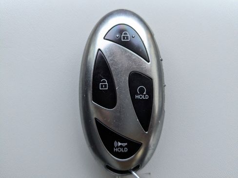 Used 2024 Hyundai Santa Fe Limited image 32