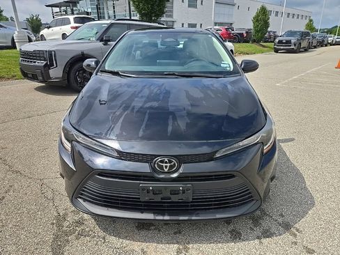 Used 2024 Toyota Corolla LE FWD image 11