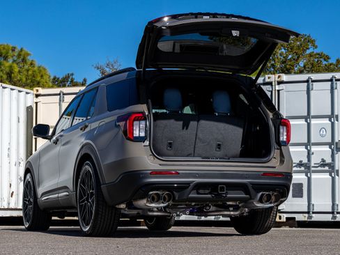 New 2026 Ford Explorer ST w/ Sun And Sound Package image 34