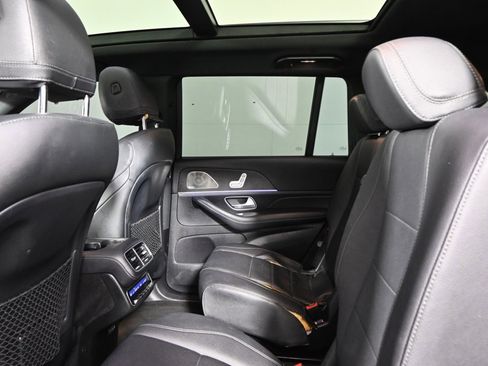 Used 2022 Mercedes-Benz GLS 450 4MATIC image 20