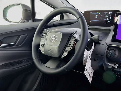 New 2027 Toyota Prius XLE FWD image 35