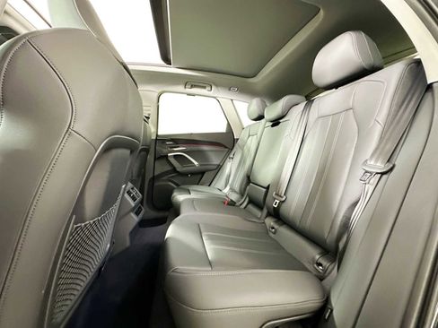 New 2025 Audi Q5 Premium Plus image 23