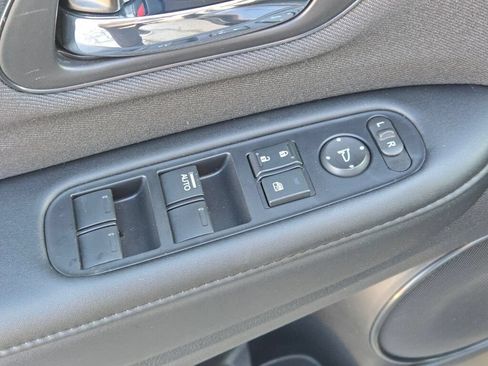 Used 2021 Honda HR-V Sport image 19