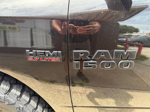 Used 2018 RAM 1500 Lone Star AWD/4WD image 11