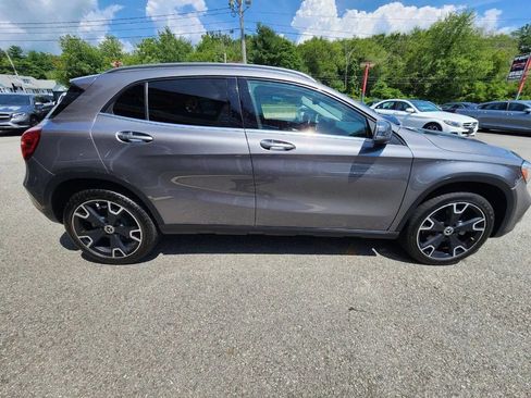 Used 2020 Mercedes-Benz GLA 250 4MATIC image 4