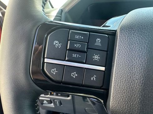 Used 2025 Ford F150 Lightning Platinum w/ Dark Elements Package image 14