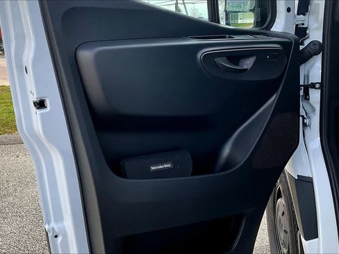 New 2025 Mercedes-Benz Sprinter 2500 image 12