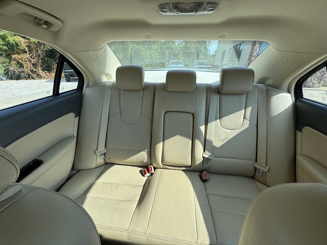 Used 2010 Ford Fusion SEL FWD image 24