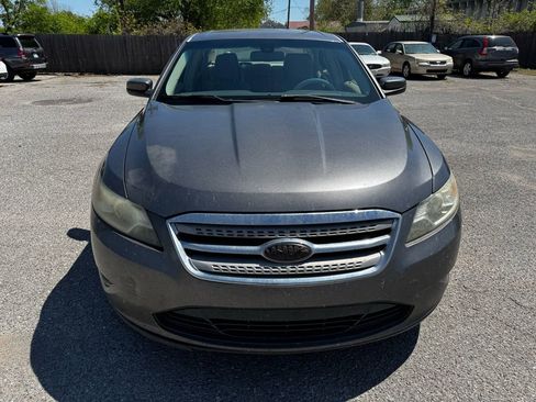 Used 2011 Ford Taurus SEL w/ 201A Rapid Spec Order Code image 6