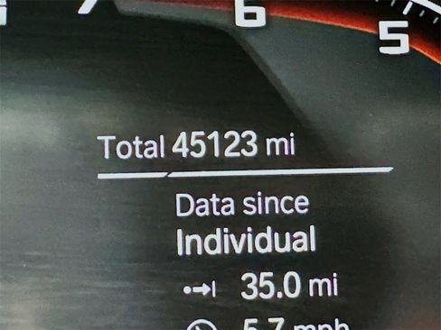 Used 2023 BMW X5 M50i w/ Executive Package image 36