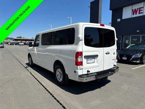 Used 2018 Nissan NV 3500 SV w/ Navigation Package RWD image 5