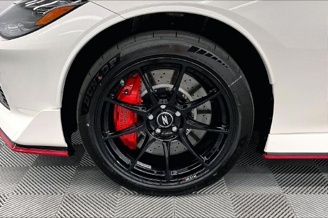 New 2027 Nissan Z NISMO w/ Essentials Package (NISMO) RWD image 13