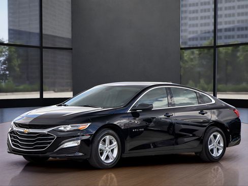 Used 2024 Chevrolet Malibu LS image 1