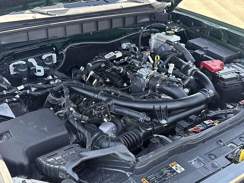Used 2023 Ford Bronco Big Bend AWD/4WD image 10