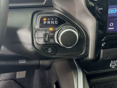 Used 2025 RAM 1500 Big Horn AWD/4WD image 21