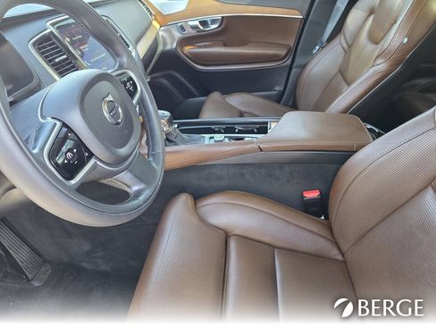 Used 2018 Volvo XC90 T6 Inscription w/ Convenience Package AWD/4WD image 11