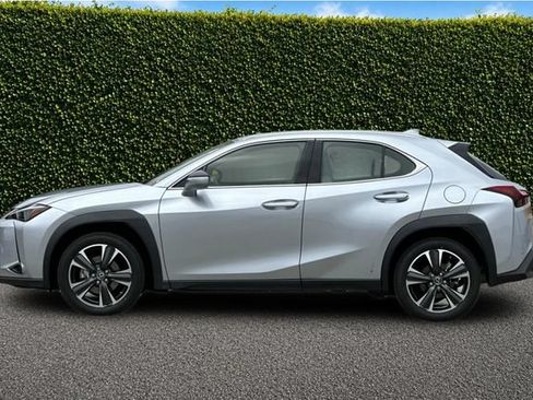 Used 2023 Lexus UX 250h FWD w/ Accessory Package (Z2) image 7