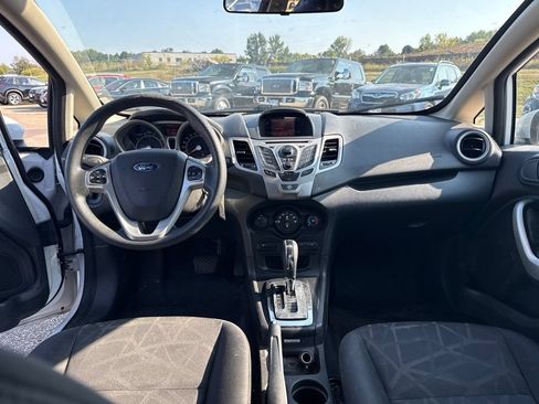 Used 2012 Ford Fiesta SE FWD image 10
