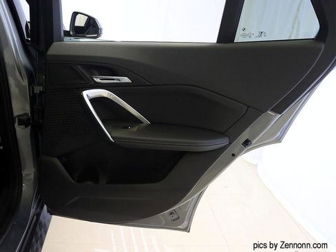 Certified 2025 BMW X2 xDrive28i image 32