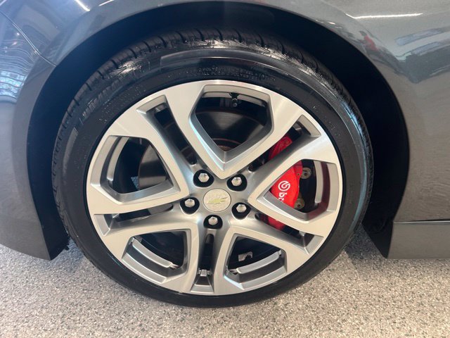 Used 2017 Chevrolet SS RWD image 10