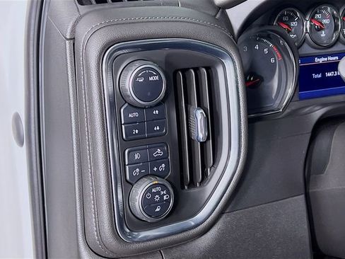 Certified 2022 Chevrolet Silverado 1500 LTZ image 9